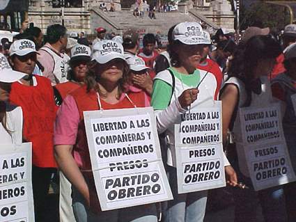 A los luchadores por las libertades