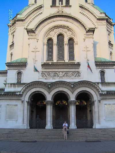 Sofia. Entrada lateral de la catedral